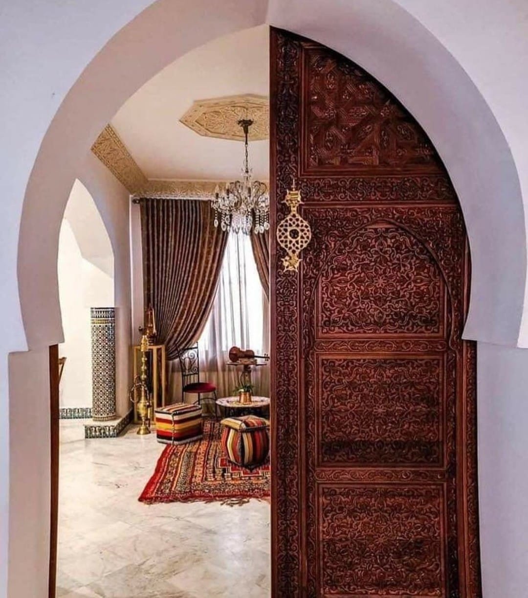 Bois massif artisanal marocain